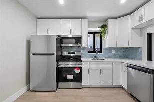 617 NE 38th St, Oakland Park, FL 33334 - Photo 7