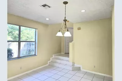 160 NW 97th Ter, Coral Springs, FL 33071 - Photo 11