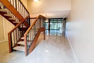 10740 S Golfview Dr, Pembroke Pines, FL 33026 - Photo 9