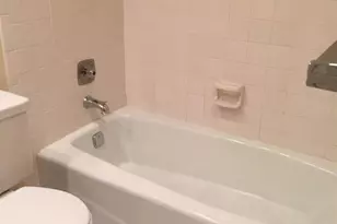 10740 S Golfview Dr, Pembroke Pines, FL 33026 - Photo 23