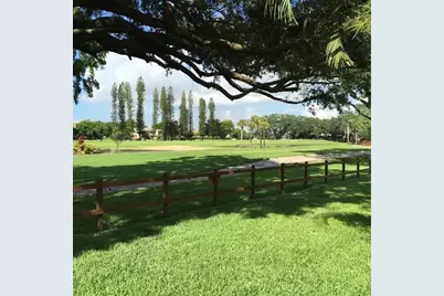 10740 S Golfview Dr, Pembroke Pines, FL 33026 - Photo 5