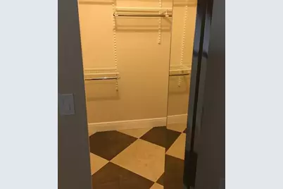 10740 S Golfview Dr, Pembroke Pines, FL 33026 - Photo 21