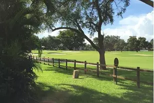 10740 S Golfview Dr, Pembroke Pines, FL 33026 - Photo 3