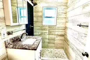 1637 NE 5th Ct, Fort Lauderdale, FL 33301 - Photo 23