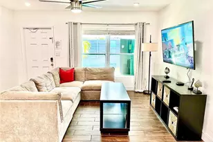 1637 NE 5th Ct, Fort Lauderdale, FL 33301 - Photo 15