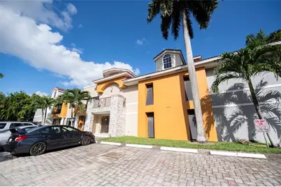 64 Isle Of Venice Drive #26, Fort Lauderdale, FL 33301 - Photo 1