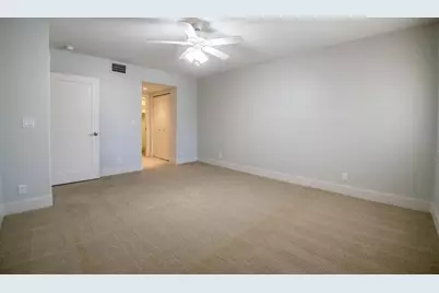 64 Isle Of Venice Drive #26, Fort Lauderdale, FL 33301 - Photo 35