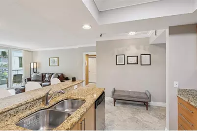 401 SW 4th Ave, Unit #301, Fort Lauderdale, FL 33315 - Photo 11