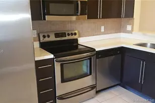 4785 SW 62nd Ave, Davie, FL 33314 - Photo 3