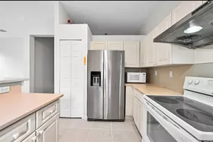 13761 N Garden Cove Circle, Davie, FL 33325 - Photo 21