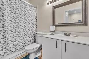 7802 Trent Dr, Fort Lauderdale, FL 33321 - Photo 29