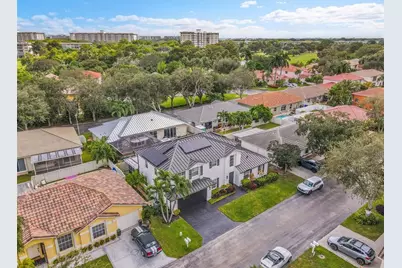 3588  Sahara Springs Blvd, Pompano Beach, FL 33069 - Photo 31