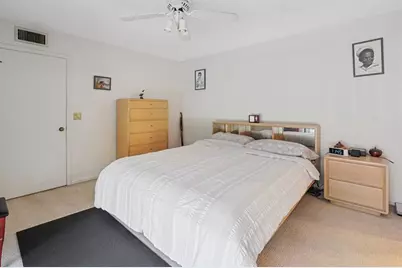 2512  Camelot Ct, Cooper City, FL 33026 - Photo 15