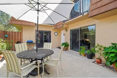 2512  Camelot Ct, Cooper City, FL 33026 - Photo 3