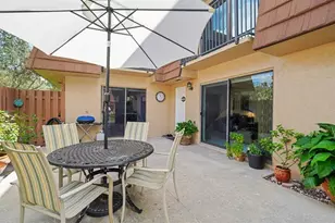 2512 Camelot Ct, Cooper City, FL 33026 - Photo 3