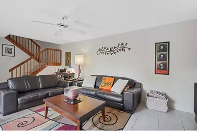 2512  Camelot Ct, Cooper City, FL 33026 - Photo 11