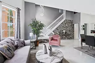 338 NW 152nd Ln, Pembroke Pines, FL 33028 - Photo 1