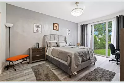 338 NW 152nd Ln, Pembroke Pines, FL 33028 - Photo 13