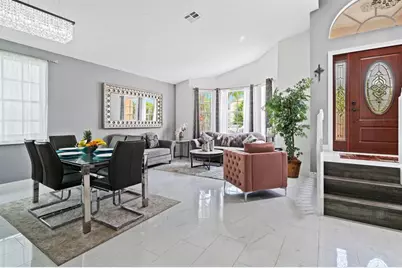 338 NW 152nd Ln, Pembroke Pines, FL 33028 - Photo 3