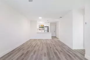 11477 NW 39th Ct, Coral Springs, FL 33065 - Photo 9