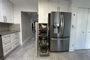 3409 Jog Park Dr, Greenacres, FL 33467 - Photo 15