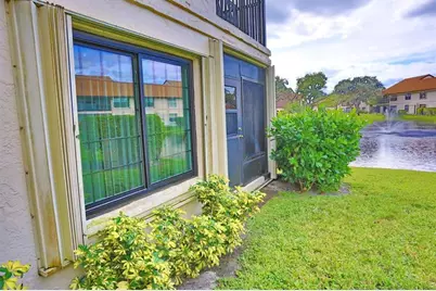 3409  Jog Park Dr, Unit #3409, Greenacres, FL 33467 - Photo 31
