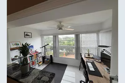 2901 NW 46th Ave, Unit #305, Lauderdale Lakes, FL 33313 - Photo 15