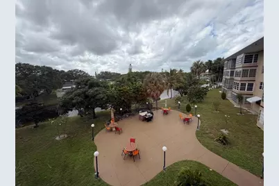 2901 NW 46th Ave, Unit #305, Lauderdale Lakes, FL 33313 - Photo 11