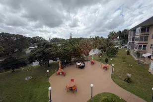 2901 NW 46th Ave, Lauderdale Lakes, FL 33313 - Photo 11