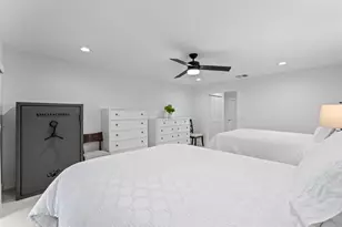 8020 Eastlake Dr, Boca Raton, FL 33433 - Photo 25