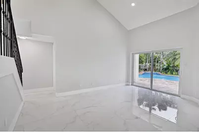 387 SW 163rd Ave, Pembroke Pines, FL 33027 - Photo 11