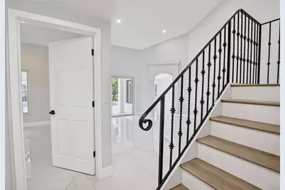 387 SW 163rd Ave, Pembroke Pines, FL 33027 - Photo 15