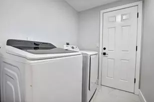 387 SW 163rd Ave, Pembroke Pines, FL 33027 - Photo 47