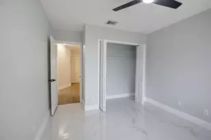 387 SW 163rd Ave, Pembroke Pines, FL 33027 - Photo 41