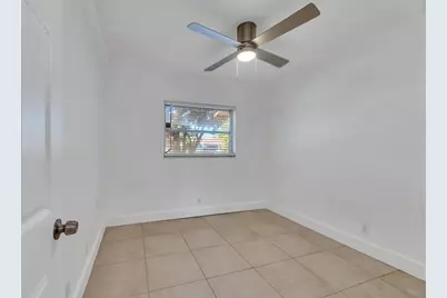 180 SW 78th Ave, Margate, FL 33068 - Photo 33