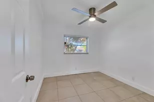 180 SW 78th Ave, Margate, FL 33068 - Photo 33