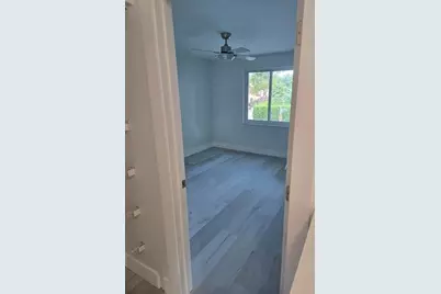 580 NW 87 Way, Coral Springs, FL 33071 - Photo 7