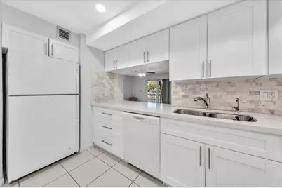 3909 N Ocean Blvd, Unit #113, Fort Lauderdale, FL 33308 - Photo 3