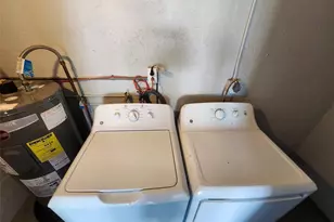 942 NW 12th St, Fort Lauderdale, FL 33311 - Photo 19