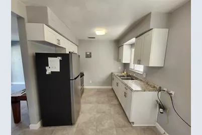 942 NW 12th St, Fort Lauderdale, FL 33311 - Photo 9