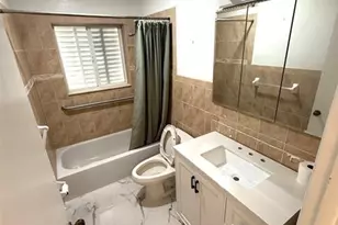 2685 SE 5th St, Pompano Beach, FL 33062 - Photo 9