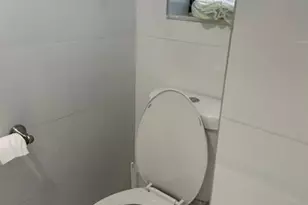 3590 Blue Lake Dr, Pompano Beach, FL 33064 - Photo 7