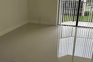 3590 Blue Lake Dr, Pompano Beach, FL 33064 - Photo 21