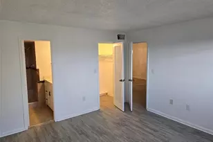 8225 Sunrise Lakes Blvd, Sunrise, FL 33322 - Photo 9