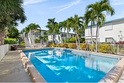 561 Bayshore Drive #5, Fort Lauderdale, FL 33304 - Photo 5