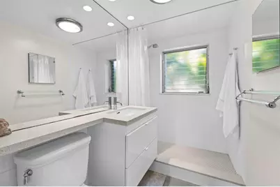 561  Bayshore Dr, Unit #5, Fort Lauderdale, FL 33304 - Photo 35