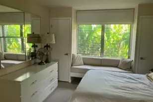 561 Bayshore Dr, Fort Lauderdale, FL 33304 - Photo 13