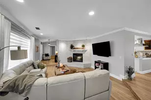 8606 Arrowhead Dr, Lake Worth, FL 33467 - Photo 9