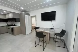 217 SW 15th St, Fort Lauderdale, FL 33315 - Photo 9