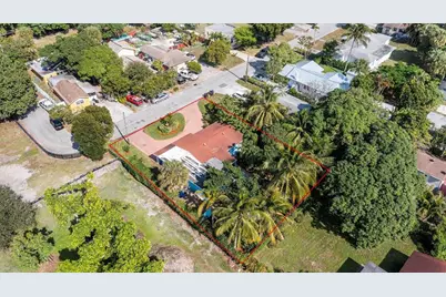 946  Alamanda Rd, West Palm Beach, FL 33405 - Photo 31